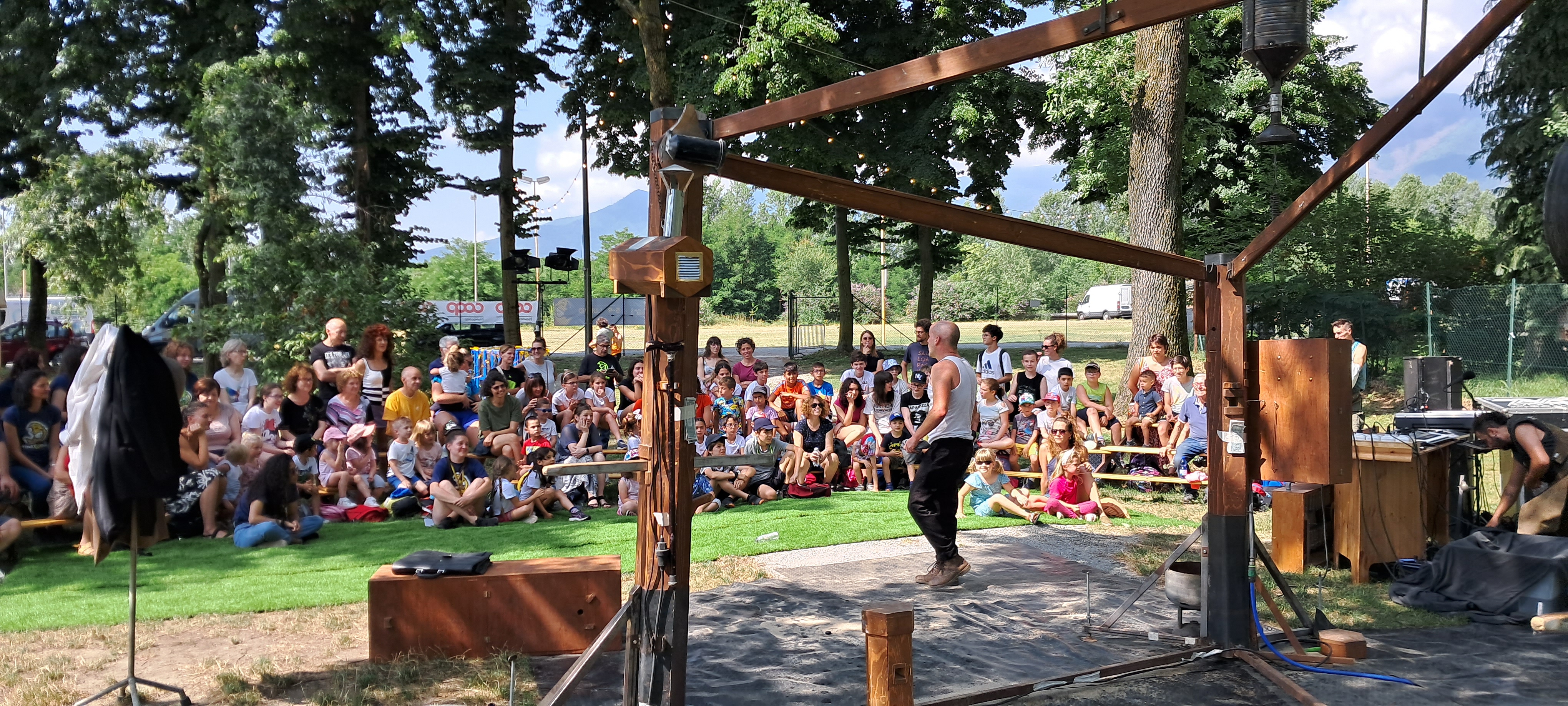 Lunathica 2023 - Spettacolo a Villanova Canavese