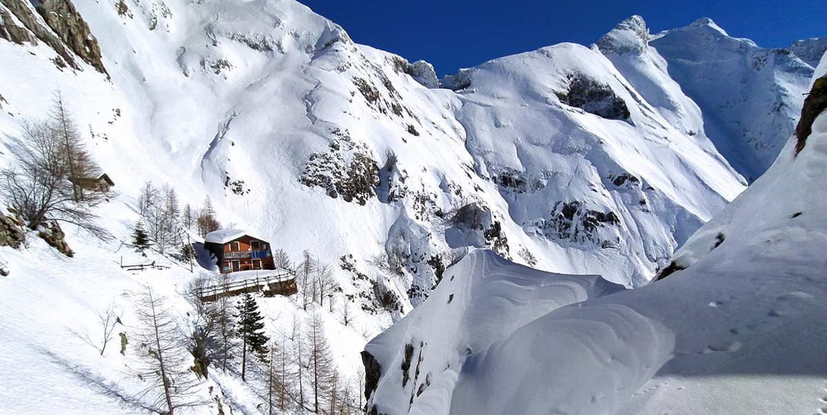 Alpi Apuane - Rifugio Nello Conti sotto la neve