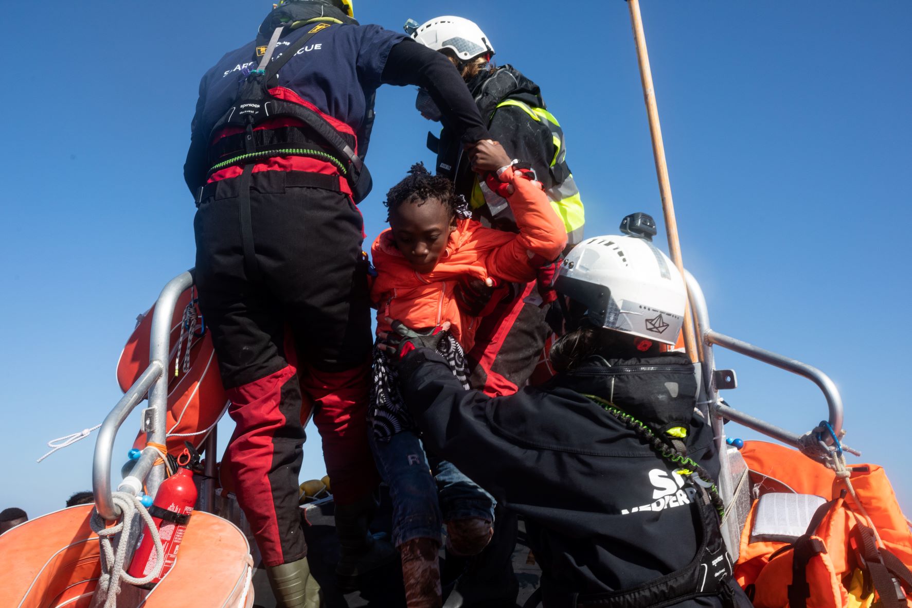SOSteniamo i naufraghi del Mediterraneo-SOS Mediterranee Italia