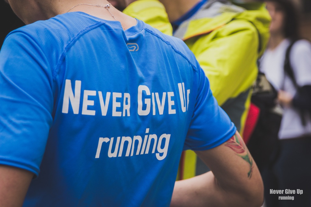 Never Give Up Running per bimbiSma-Never Give Up Running