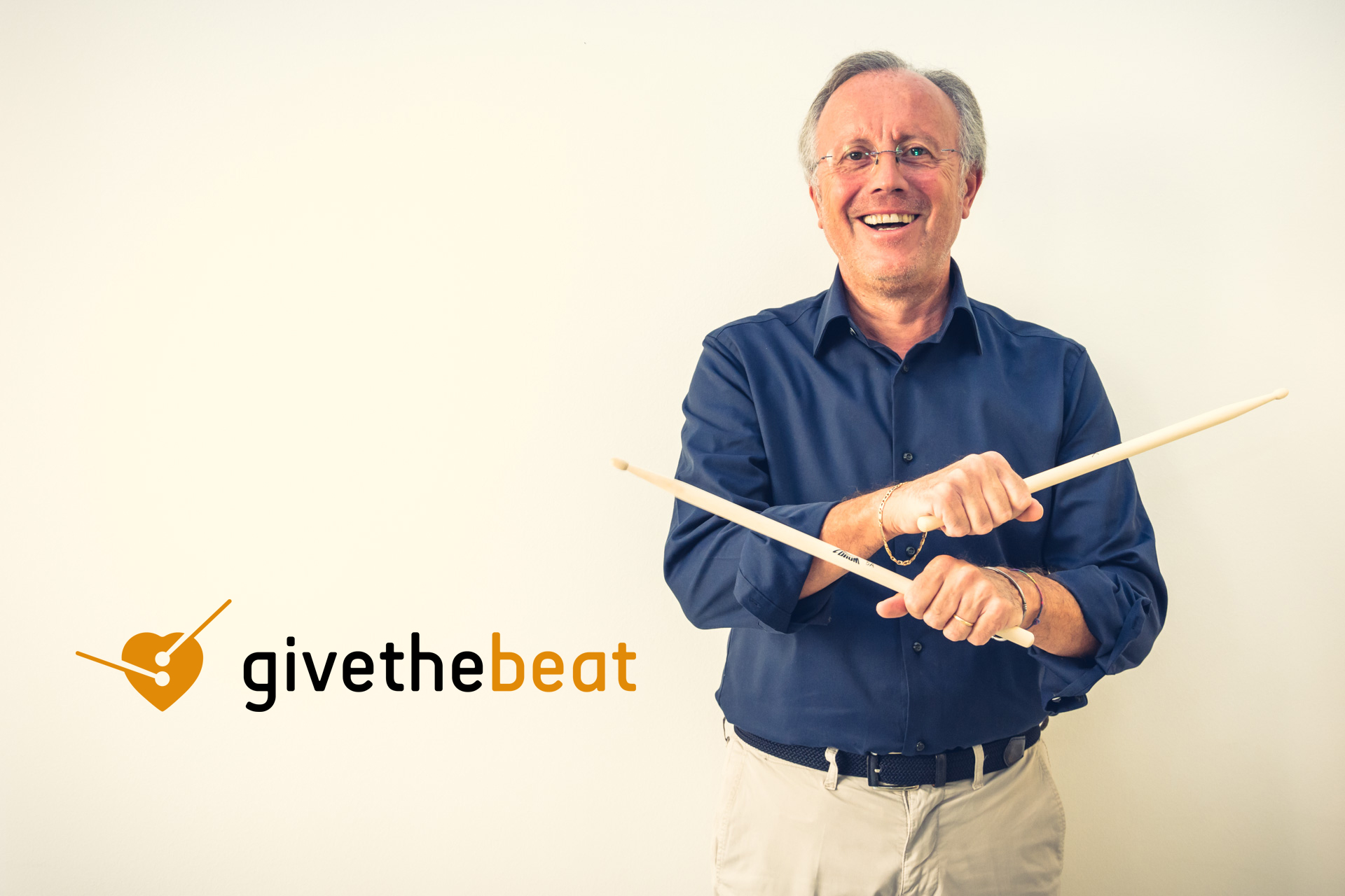 #GivetheBeat - Roberto Bercè-Roberto Bercè