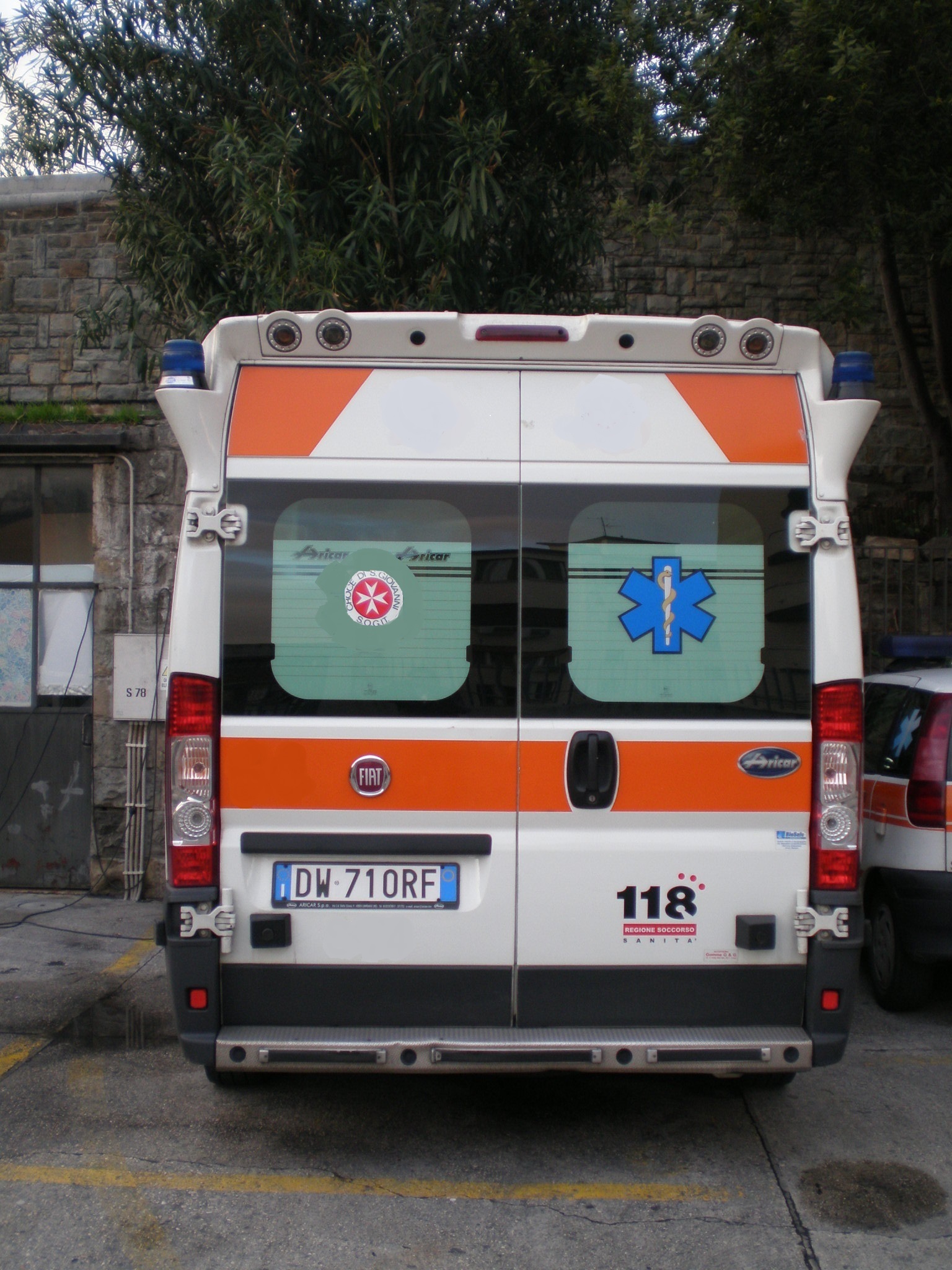 Un'Ambulanza ti salva la vita-Croce di S. Giovanni ONLUS